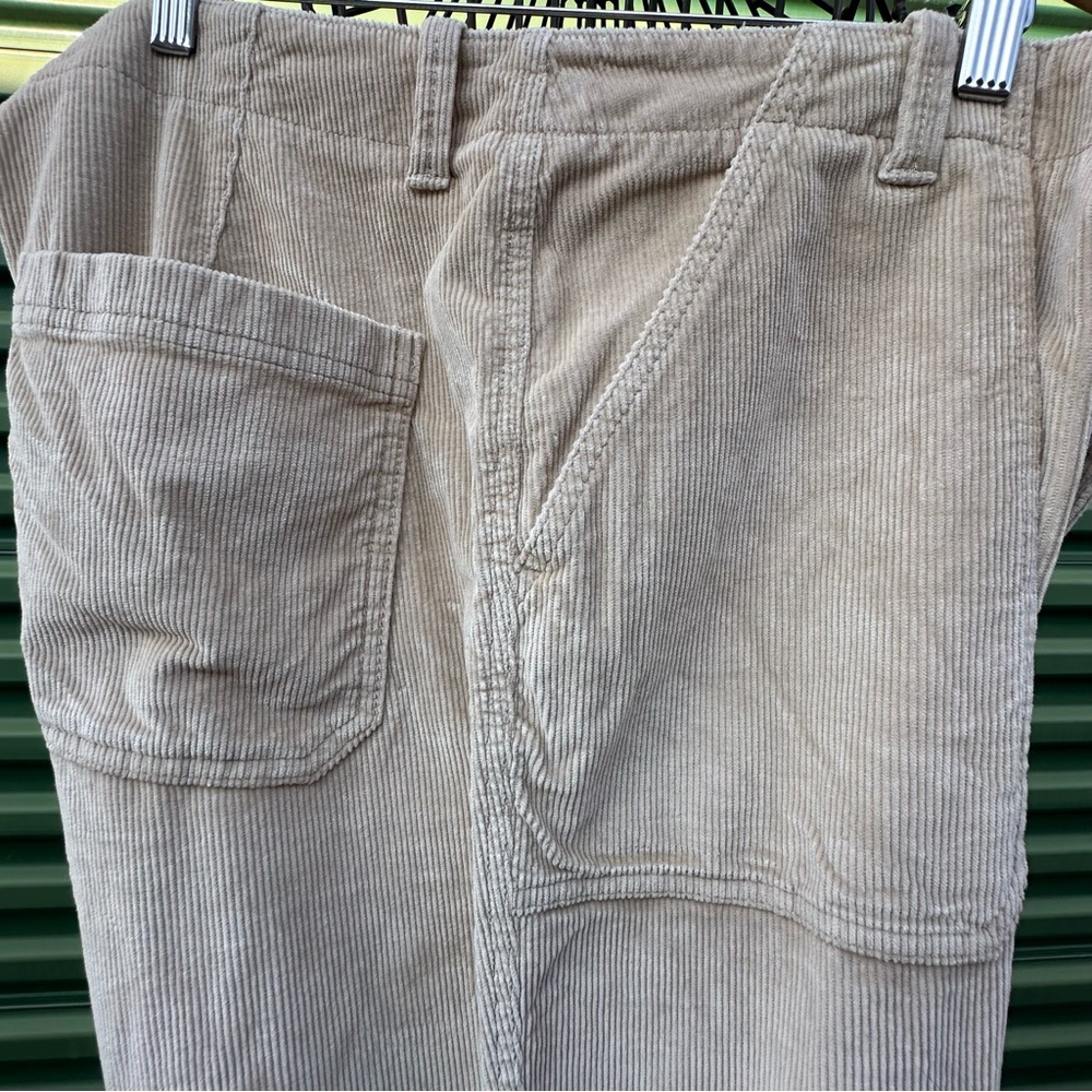 Banana Republic Khaki Corduroy Jogger Pants Preppy Zip Soft Luxe Comfort Sz 18 - Picture 1 of 10